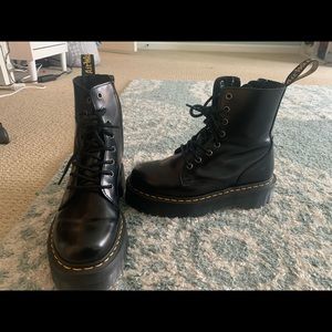 Doc martin platform jadon boots